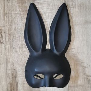 Flat Black Bunny